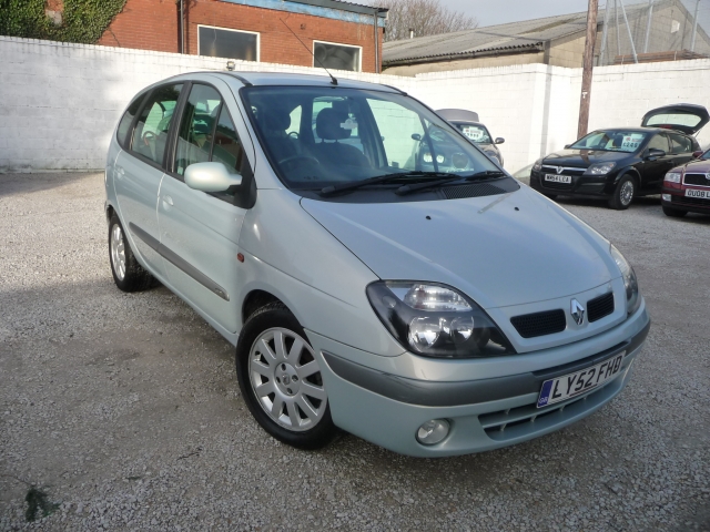 RENAULT MEGANE SCENIC 1.6 16V Fidji 5dr For Sale in ...