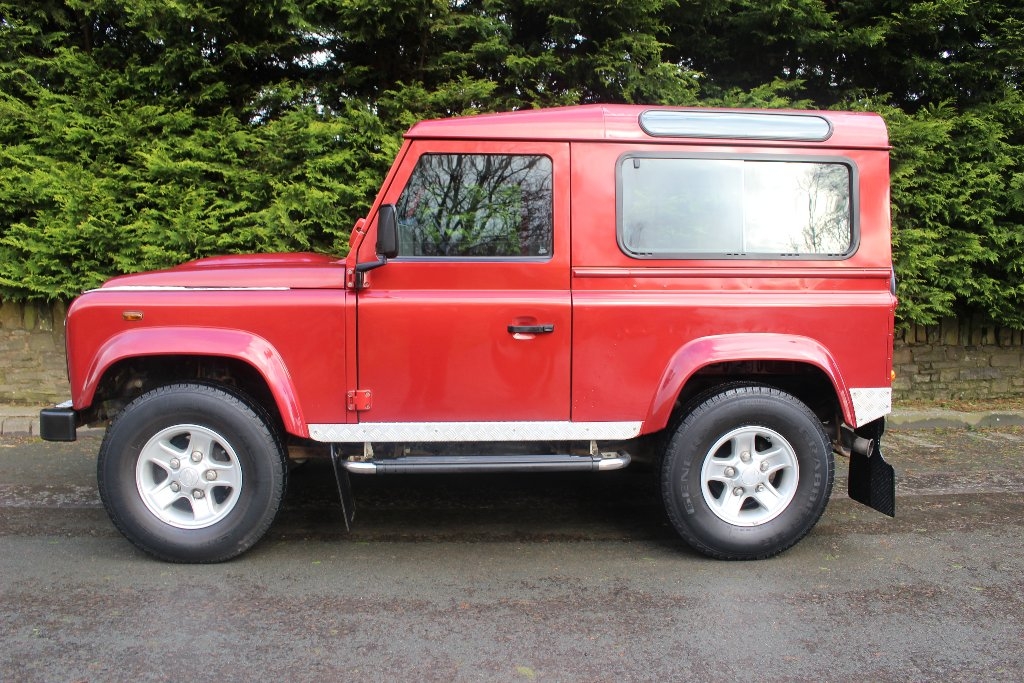 Used LAND ROVER DEFENDER 2.4 90 COUNTY STATION WAGON 3DR in Lancashire