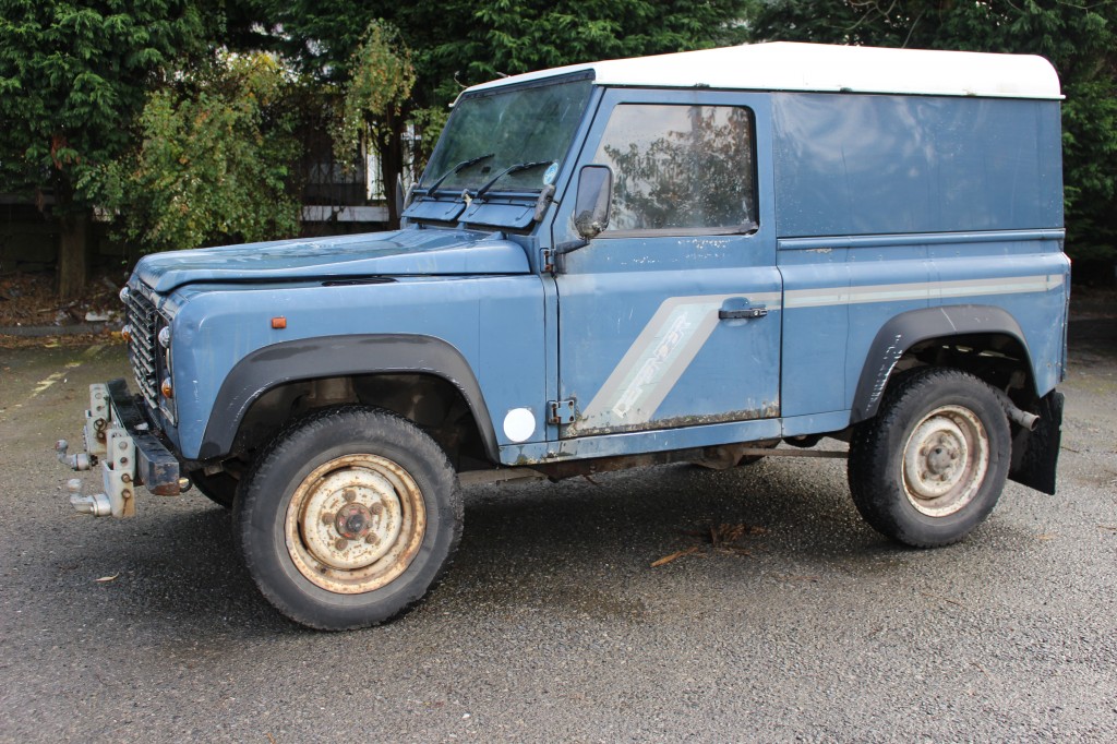 Used LAND ROVER DEFENDER 2.5 90 HT TDI in Lancashire