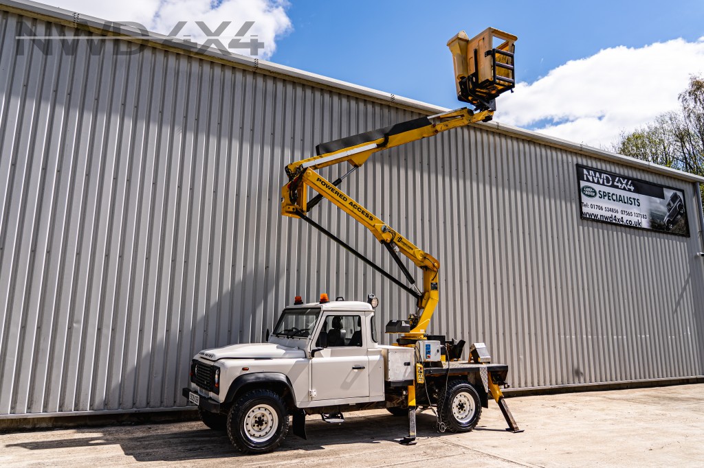 Used LAND ROVER DEFENDER 2.4 130 SINGLE CAB LWB 2DR Manual in Lancashire