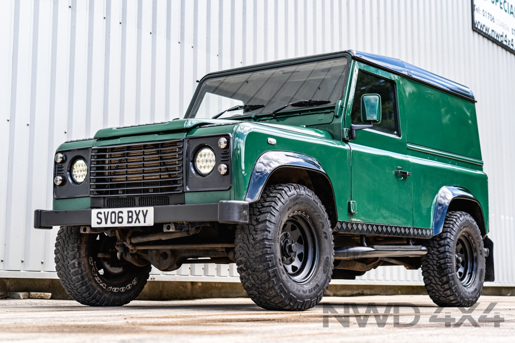 Used LAND ROVER DEFENDER 2.5 90 HARD-TOP TD5 Manual in Lancashire