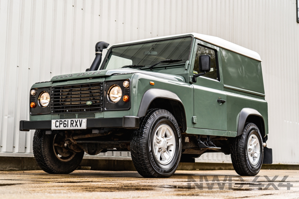 Used LAND ROVER DEFENDER 2.4 90 TD HARD TOP 2DR Manual in Lancashire