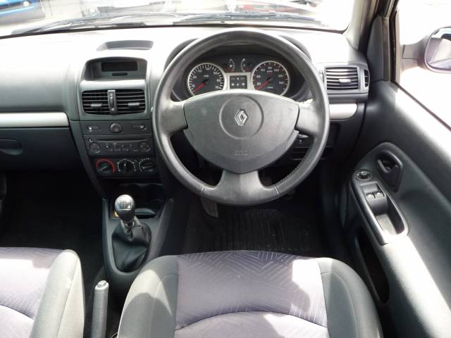 Renault Clio 1 2 16v Dynamique 3dr For Sale In Chorley Mdc Autos