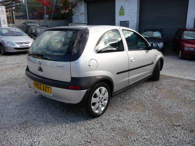 VAUXHALL CORSA 1.2i 16V SXi 3dr For Sale in Chorley - MDC Autos
