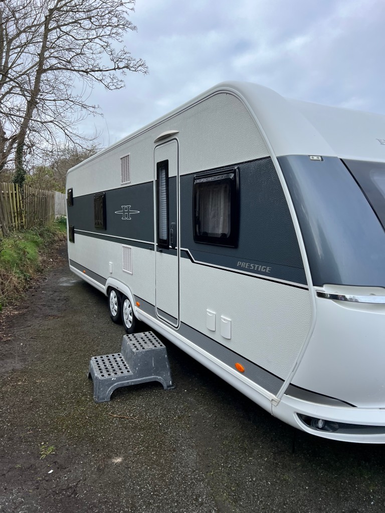 HOBBY 720 kwfu For Sale in Abersoch - A P Caravans