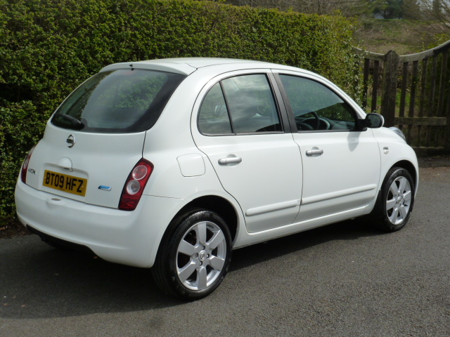 nissan micra 2009 white