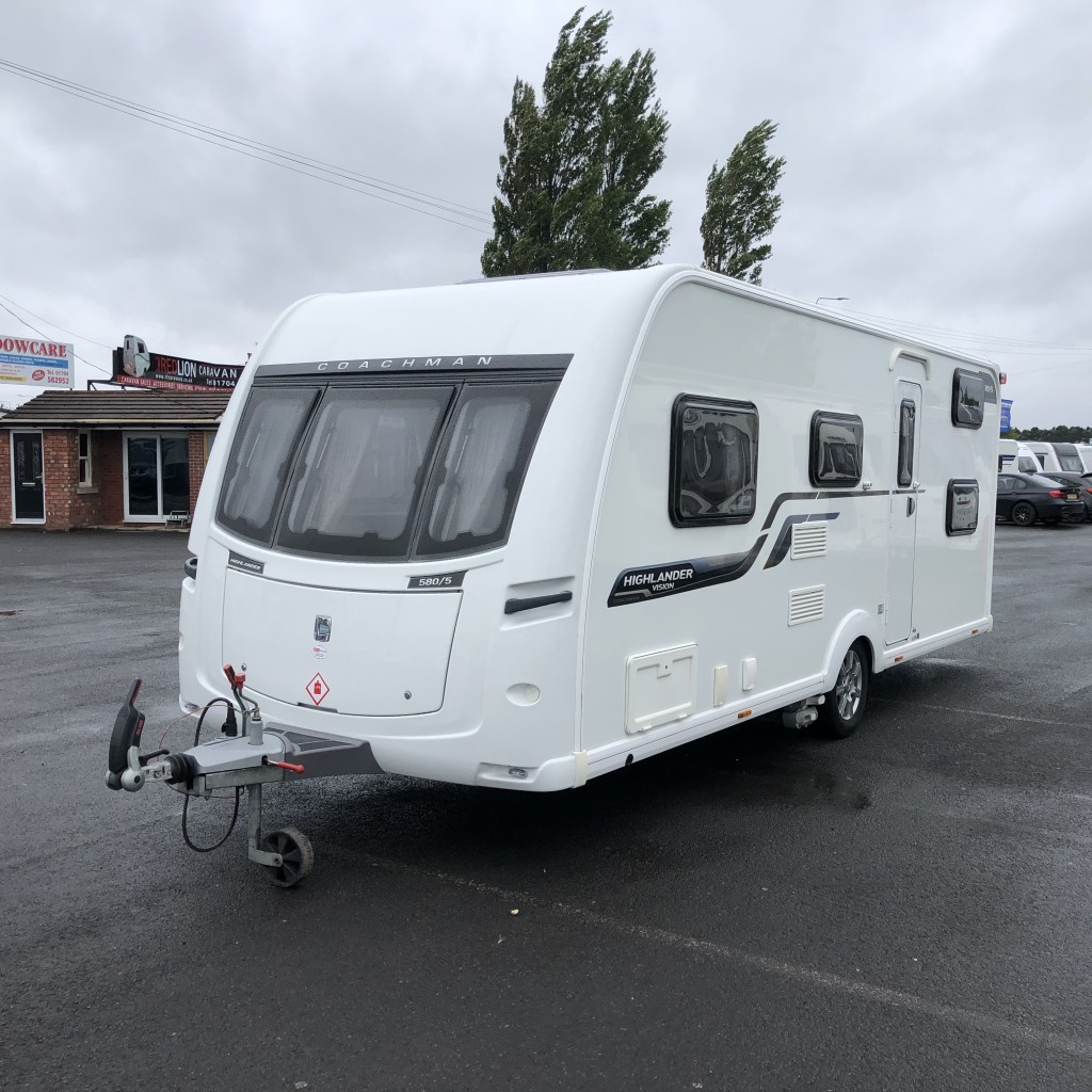 COACHMAN Highlander Vision 580 5 For Sale in Southport - Red Lion Caravans