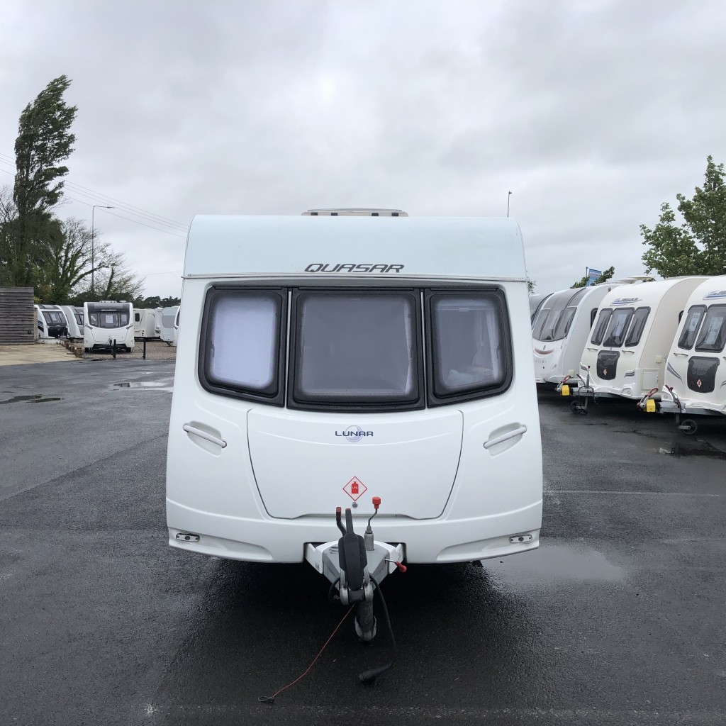 LUNAR Quasar 462 For Sale in Southport - Red Lion Caravans