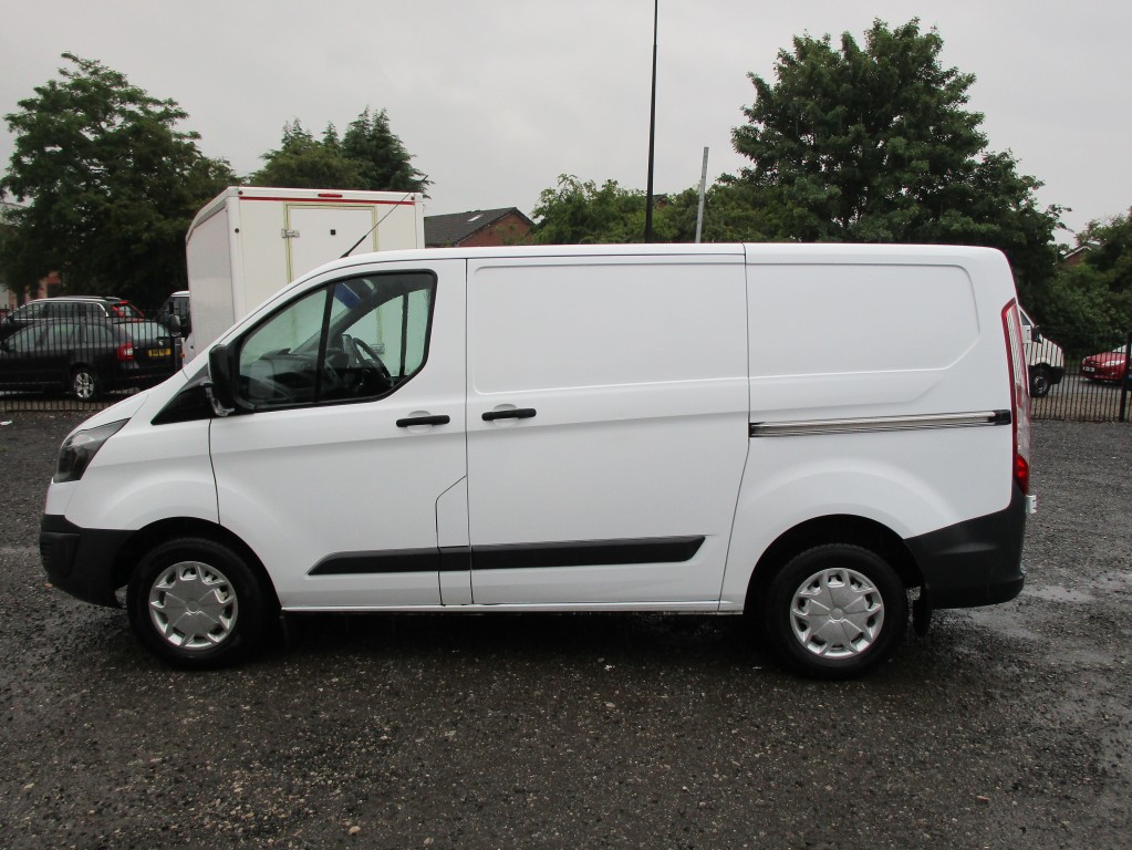 FORD TRANSIT CUSTOM L1 H1 2.0 EURO 6 105PS - ONE OWNER - FSH For Sale ...