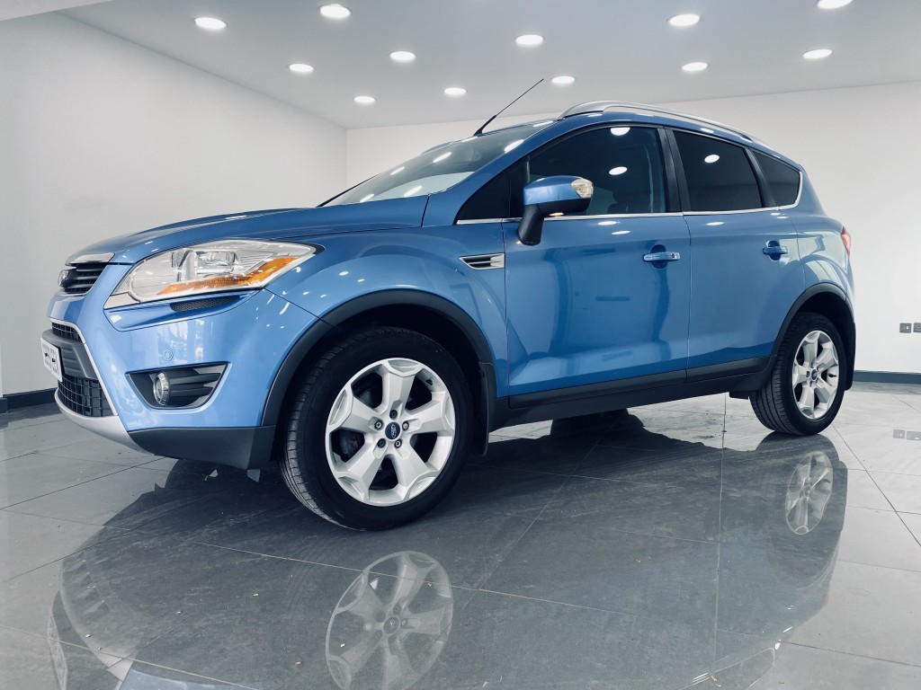 FORD KUGA 2.0 TITANIUM TDCI AWD 5DR For Sale in Chesterfield - The