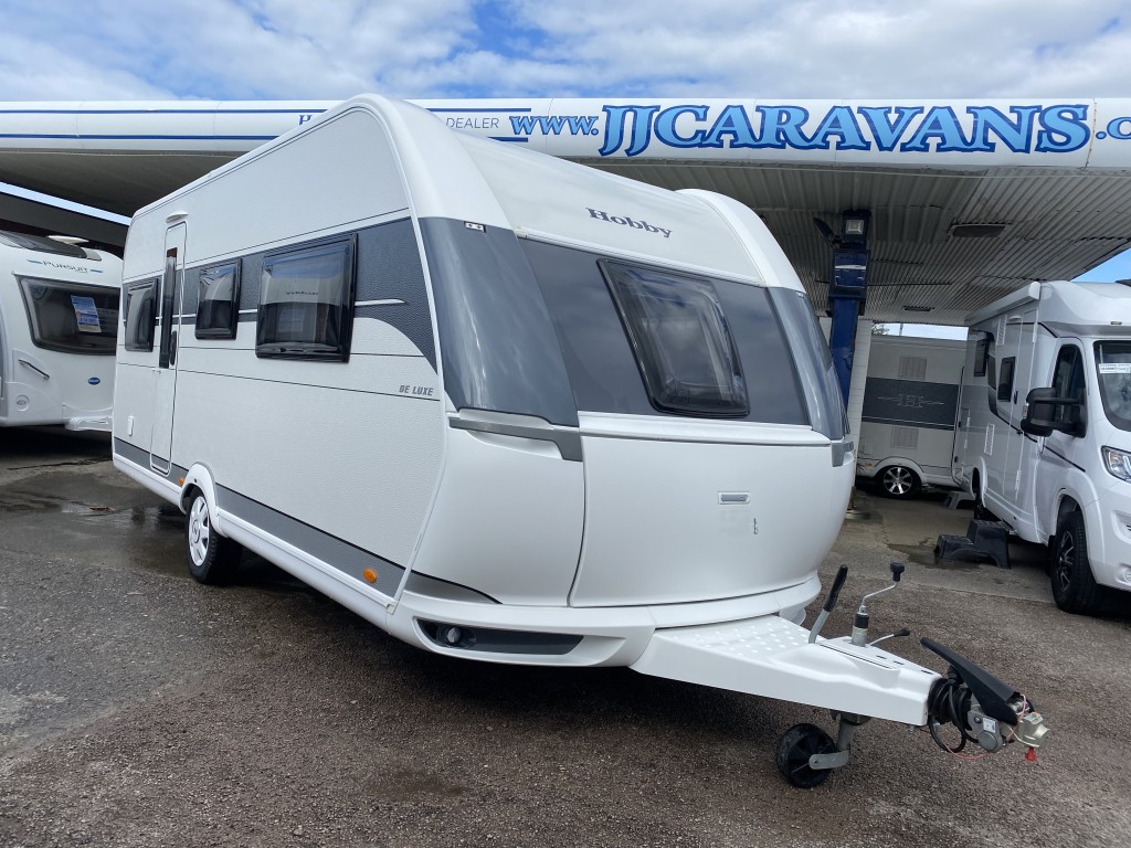 HOBBY DE LUXE 540 UFF 4 Berth Fixed island bed For Sale in Rhyl - J & J ...