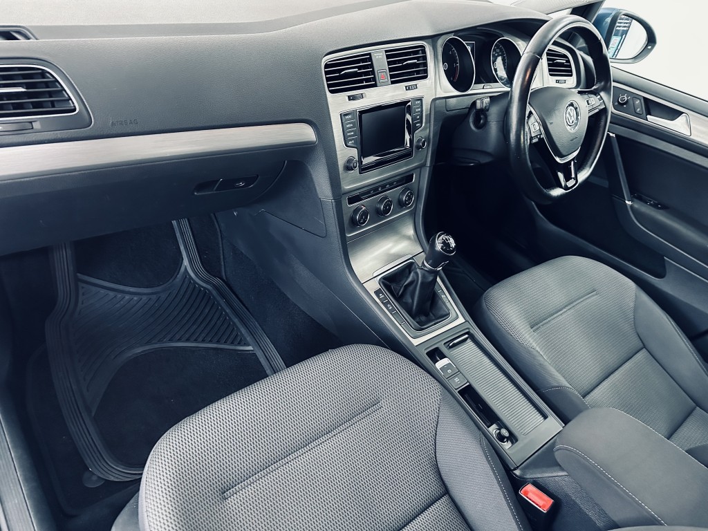 VOLKSWAGEN GOLF 2.0 SE TDI BLUEMOTION TECHNOLOGY 5DR Manual For Sale in ...