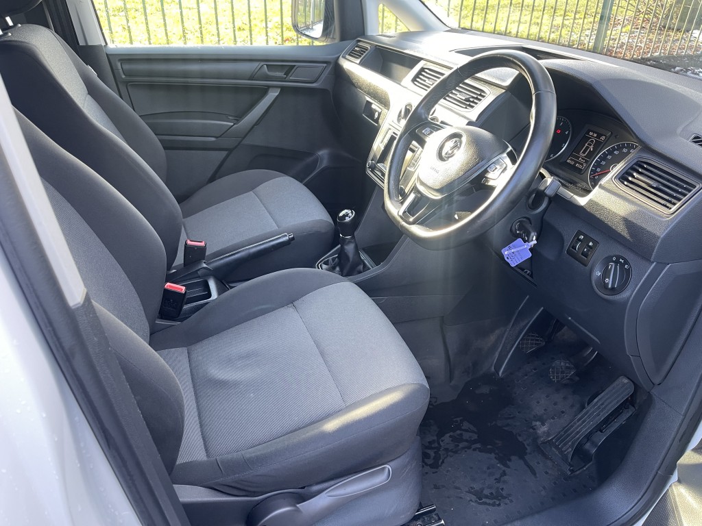 VOLKSWAGEN CADDY 2.0 C20 TDI STARTLINE For Sale in Stockport - L G ...