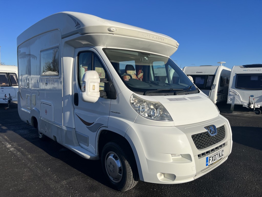 AUTO-SLEEPER Nuevo Peugeot For Sale in Southport - Red Lion Caravans