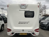 SWIFT Bessacarr 584 