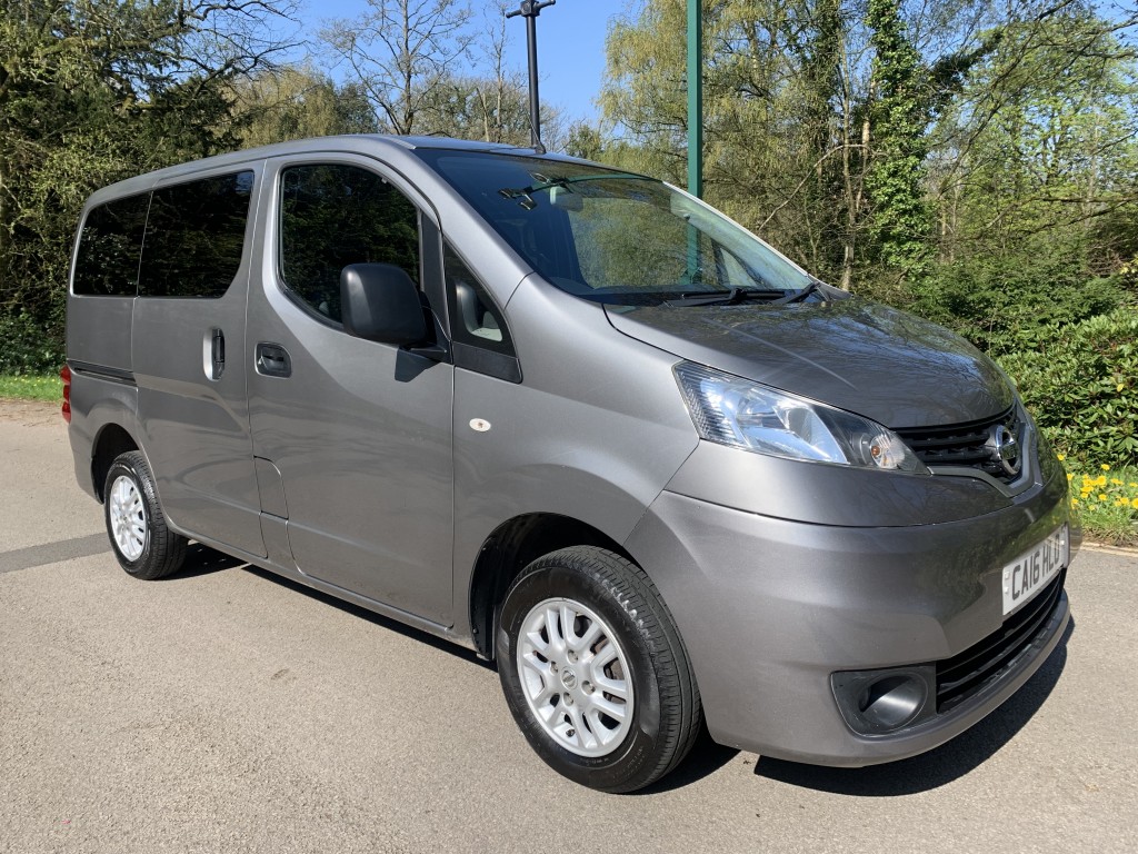 Nv200 on sale 7 seater