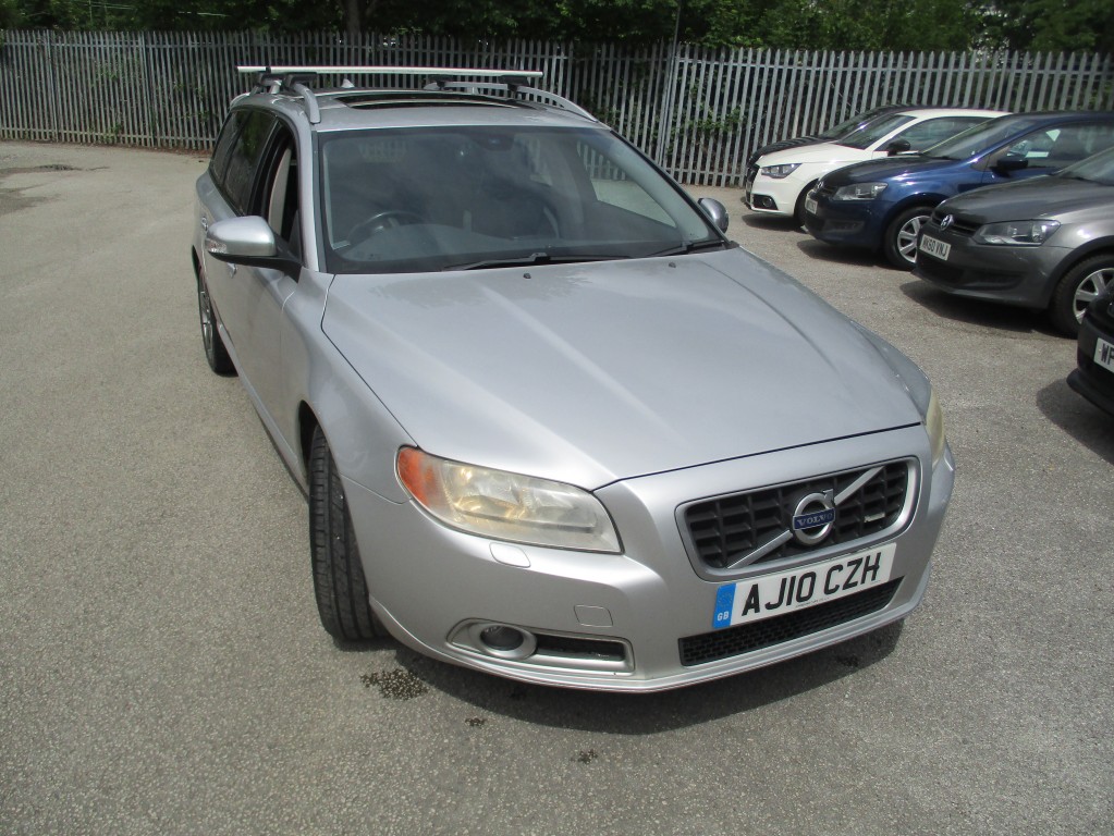 VOLVO V70 2.4 D R-DESIGN SE 5DR Automatic