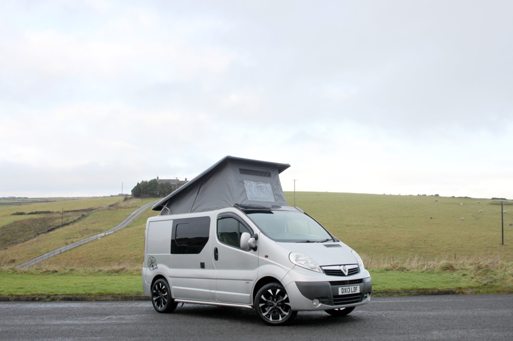 Vauxhall vivaro pop store top