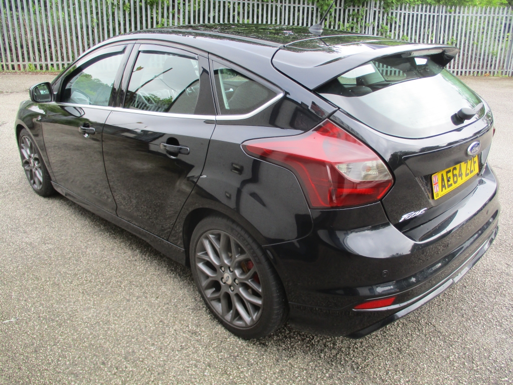 FORD FOCUS 1.0 ZETEC S S/S 5DR Manual