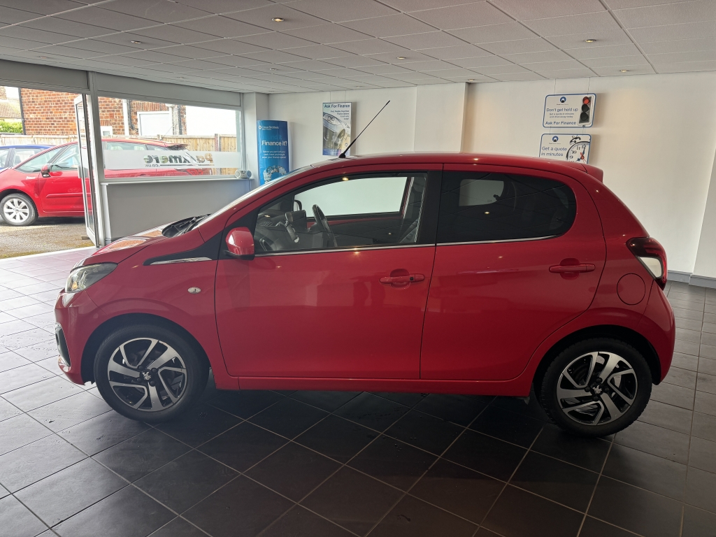 PEUGEOT 108 1.2 ALLURE 5DR Manual