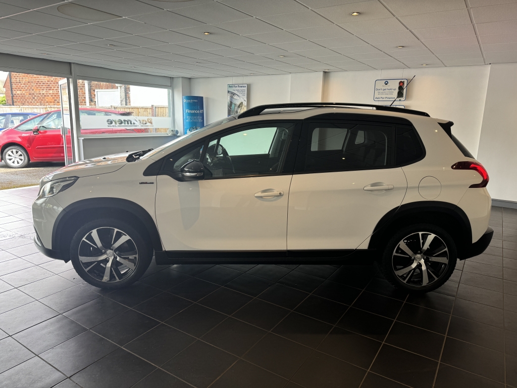 PEUGEOT 2008 1.2 PURETECH S/S GT LINE 5DR Manual