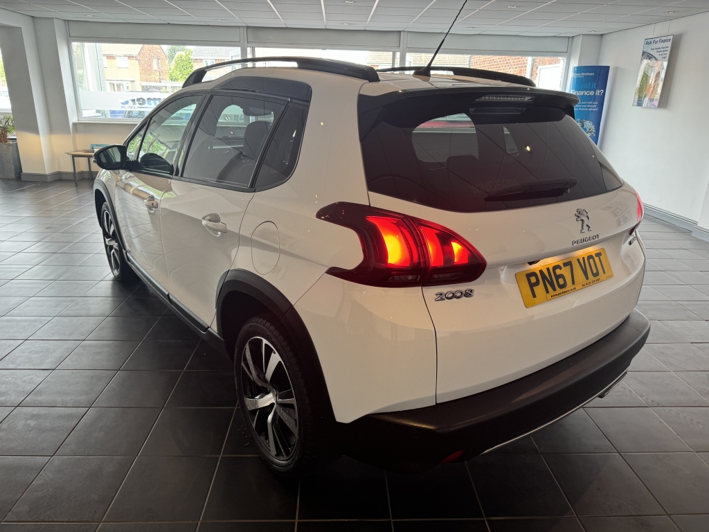 PEUGEOT 2008 1.2 PURETECH S/S GT LINE 5DR Manual