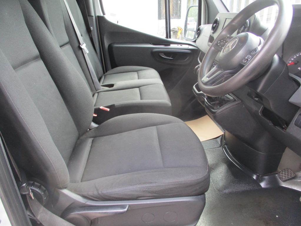 MERCEDES-BENZ SPRINTER 2.1 316 CDI Manual