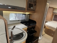 AUTO-TRAIL Comanche 