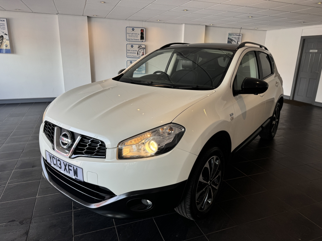 NISSAN QASHQAI 1.6 360 5DR Manual