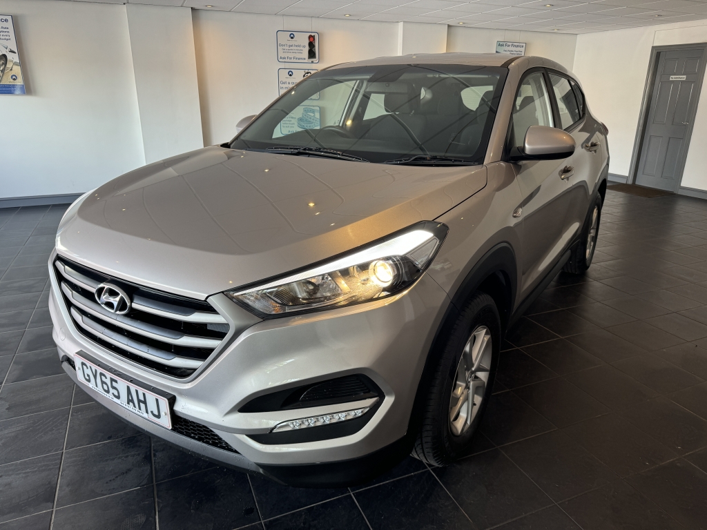 HYUNDAI TUCSON 1.6 GDI S BLUE DRIVE 5DR Manual