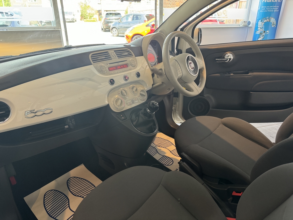 FIAT 500 1.2 LOUNGE 3DR Manual