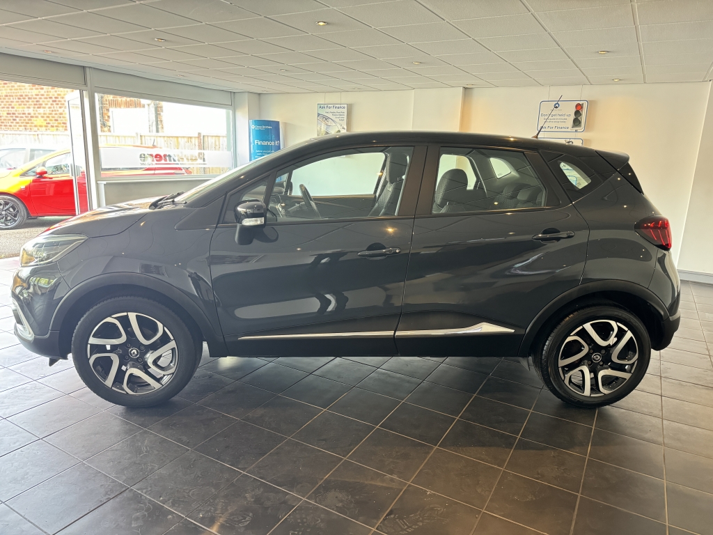 RENAULT CAPTUR 0.9 DYNAMIQUE NAV TCE 5DR Manual