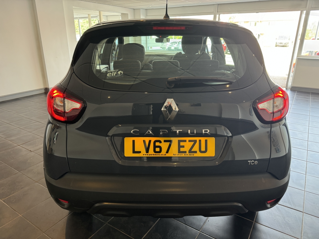 RENAULT CAPTUR 0.9 DYNAMIQUE NAV TCE 5DR Manual