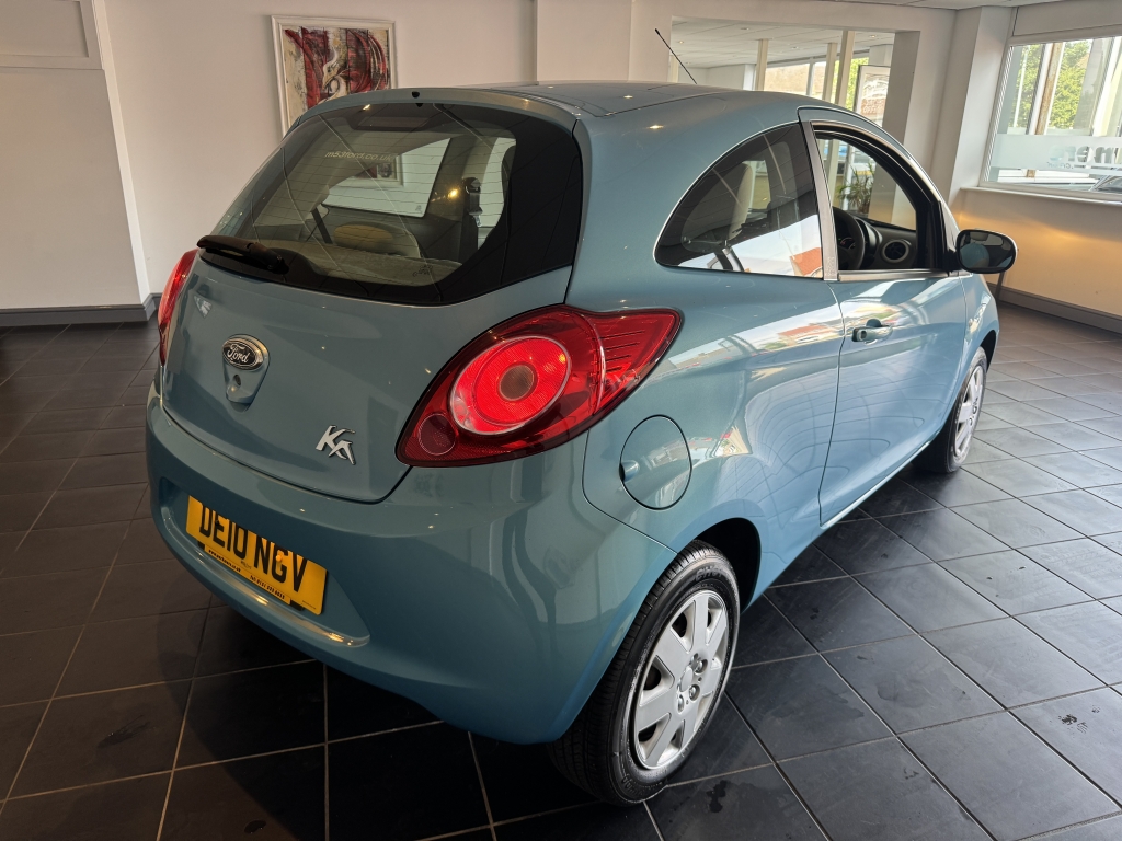 FORD KA 1.2 EDGE 3DR Manual