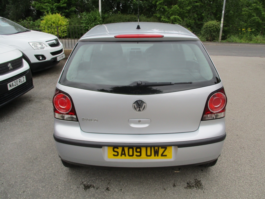 VOLKSWAGEN POLO 1.2 E 3DR Manual