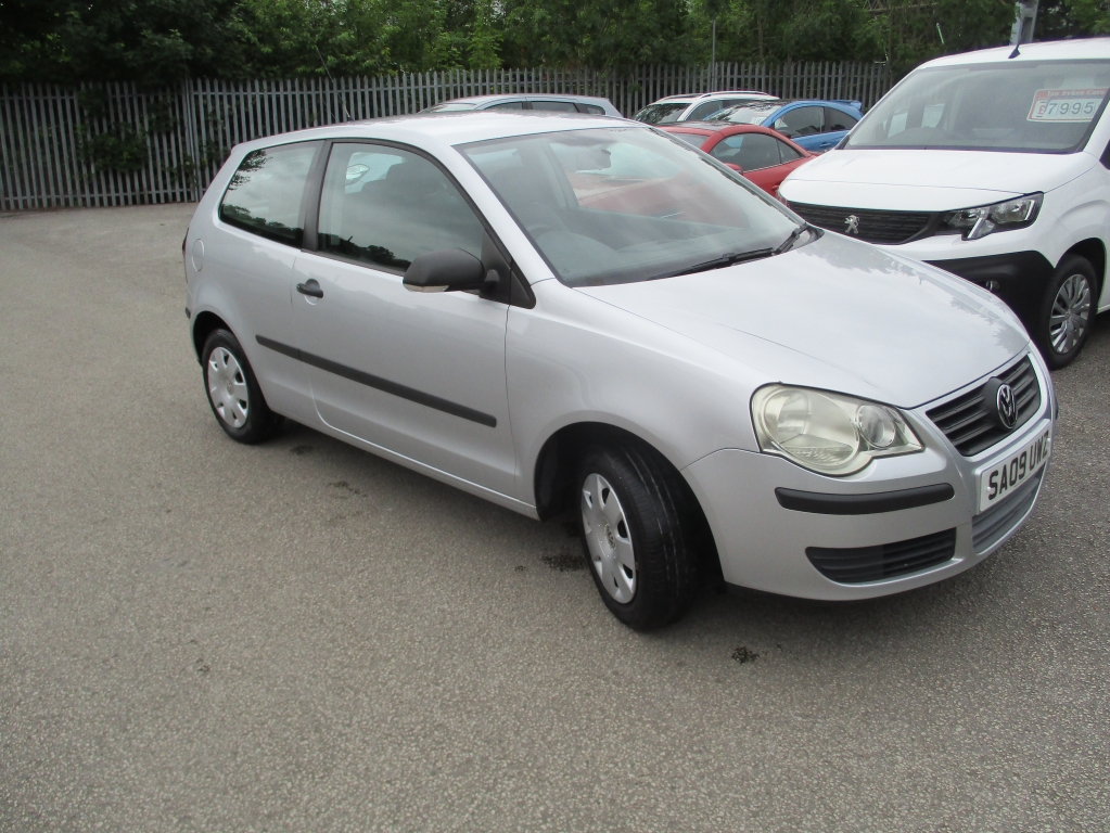 VOLKSWAGEN POLO 1.2 E 3DR Manual