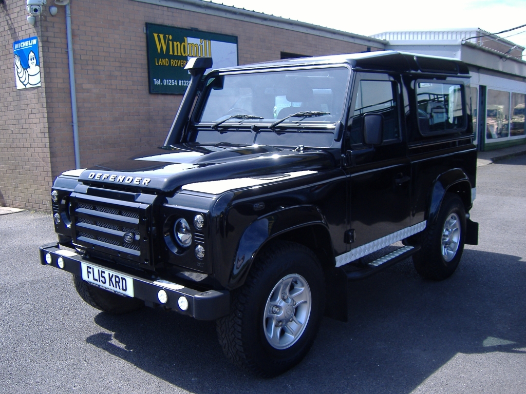 LAND ROVER DEFENDER 90 XS TDCi Station Wagon 2.2 TDCi 90 XS STATION WAGON 3DR Manual