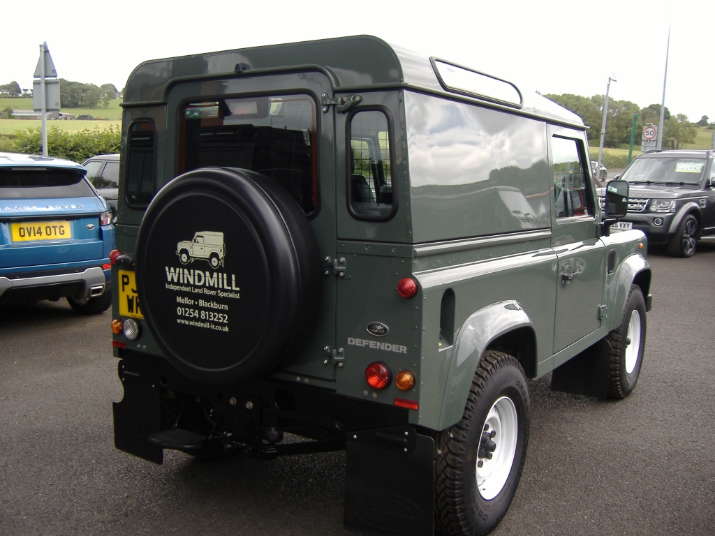 LAND ROVER DEFENDER 90 County TDCi Hardtop 2.2 90 TDCi COUNTY Hardtop