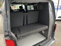 VOLKSWAGEN JÖBL T6.1 KAMPA SE | 110 5-SPEED MANUAL 