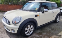 MINI HATCHBACK 1.6 ONE 3DR Manual