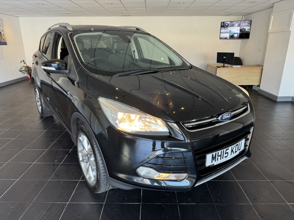 FORD KUGA 2.0 TITANIUM TDCI 5DR Manual