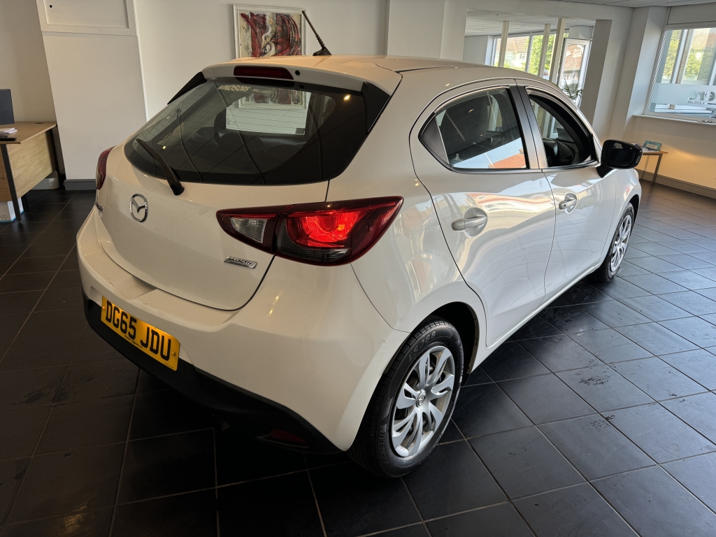 MAZDA 2 1.5 SE 5DR Manual