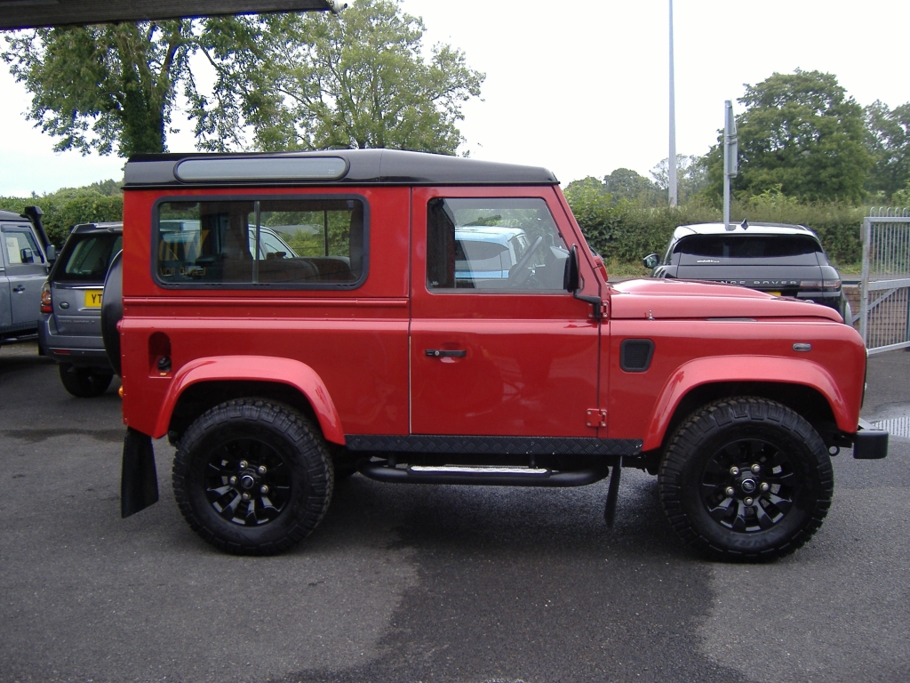 LAND ROVER DEFENDER 90 XS TDCi Station Wagon 2.2 TDCi XS 90 STATION WAGON 