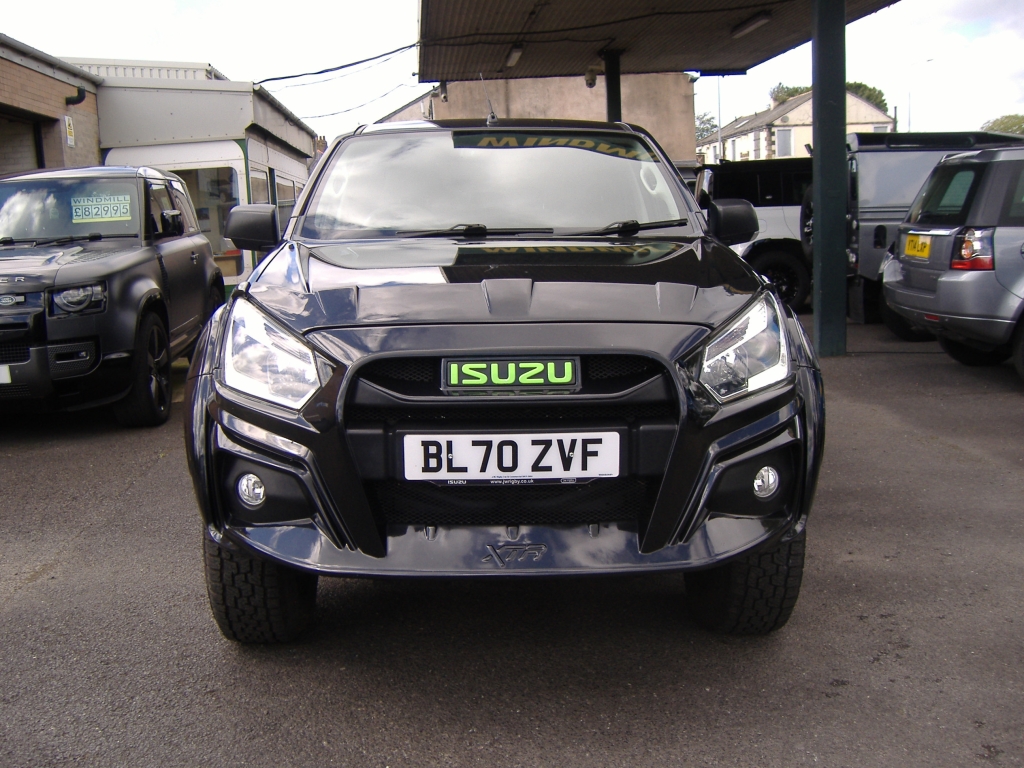 ISUZU D-MAX 1.9 XTR DCB NAV PLUS Automatic