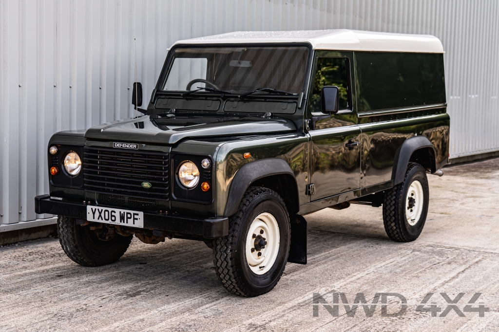 Used LAND ROVER DEFENDER 2.5 110 HARD-TOP TD5 2DR Manual in Lancashire