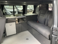 VOLKSWAGEN JÖBL T5 KAMPA SE HIGHTOP | 150 7-Speed DSG  