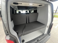 VOLKSWAGEN JÖBL T6.1 KAMPA SE | 110 5-SPEED MANUAL 