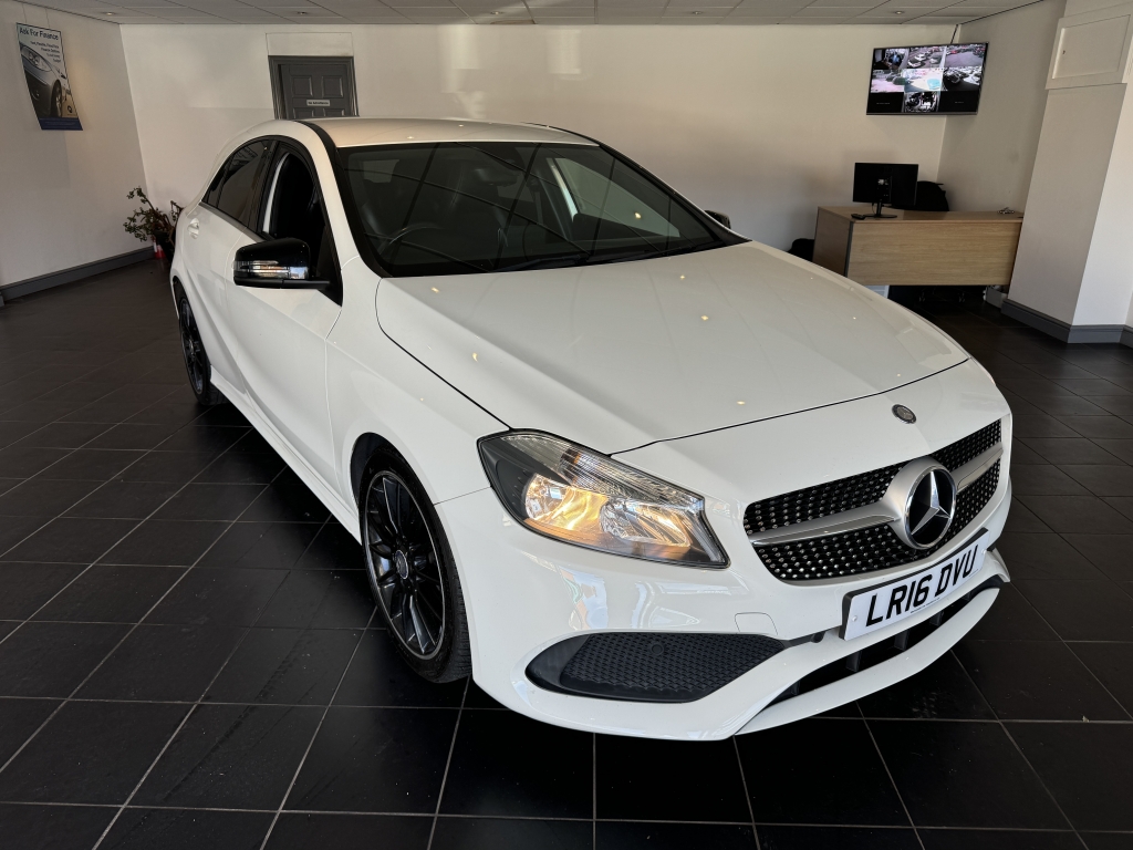 MERCEDES-BENZ A CLASS 1.5 A 180 D AMG LINE 5DR Manual