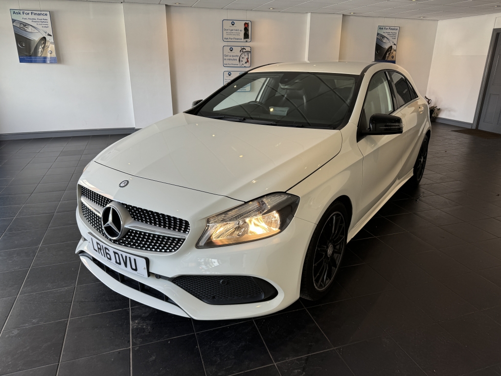 MERCEDES-BENZ A CLASS 1.5 A 180 D AMG LINE 5DR Manual