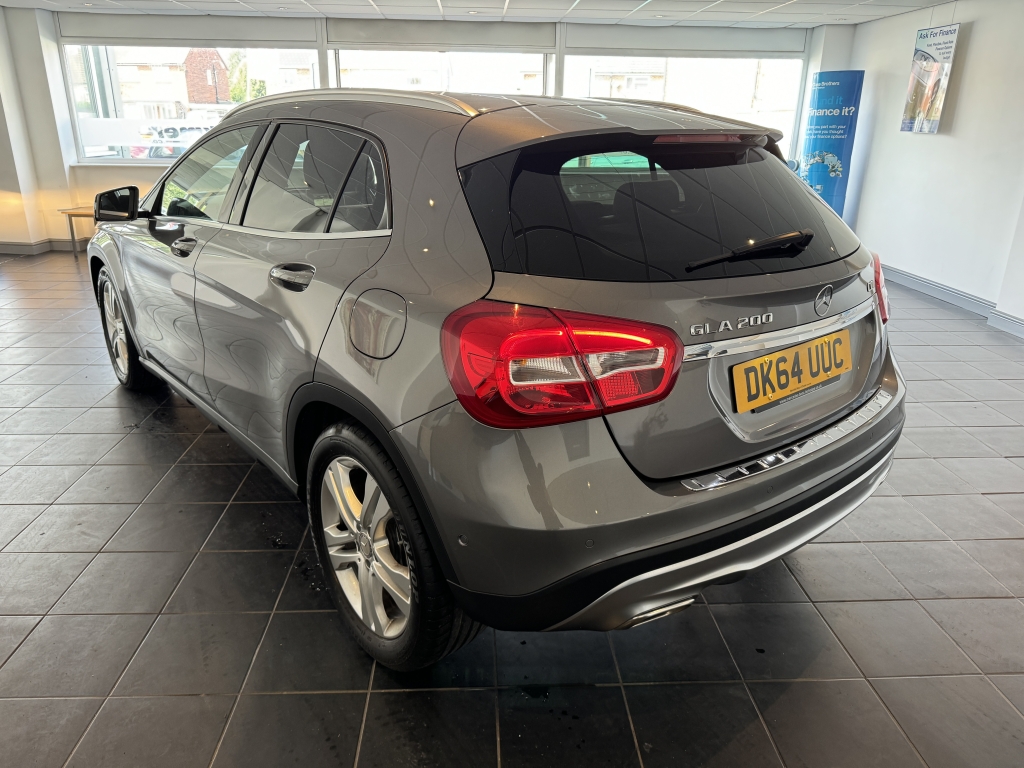 MERCEDES-BENZ GLA 2.1 GLA200 CDI SE EXECUTIVE 5DR Semi Automatic